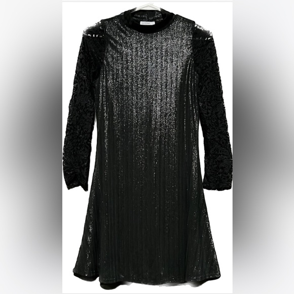 SHIMMERING BLACK DRESS - Picture 1 of 5